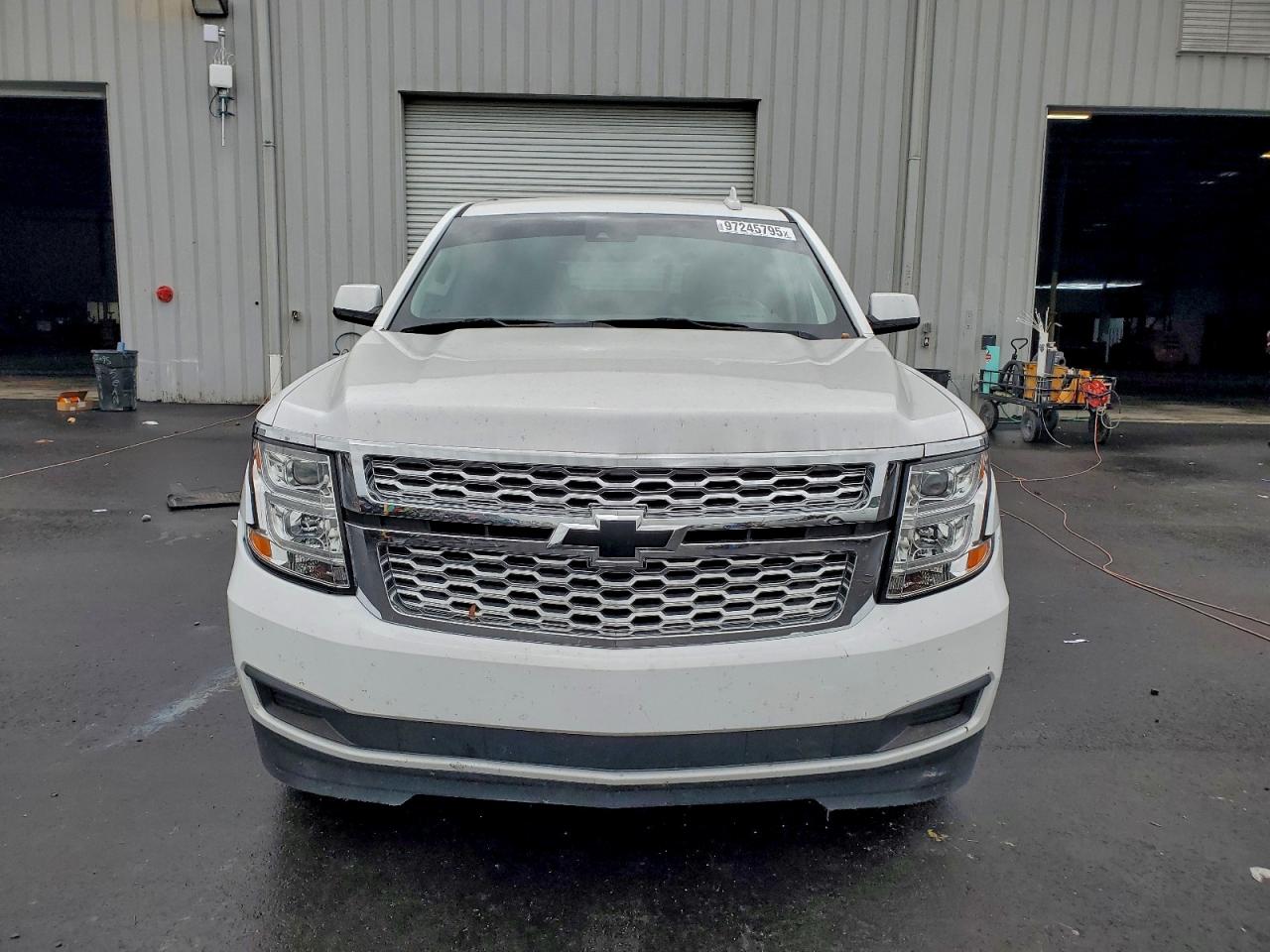 Chevrolet Tahoe C1500 Lt Image 7