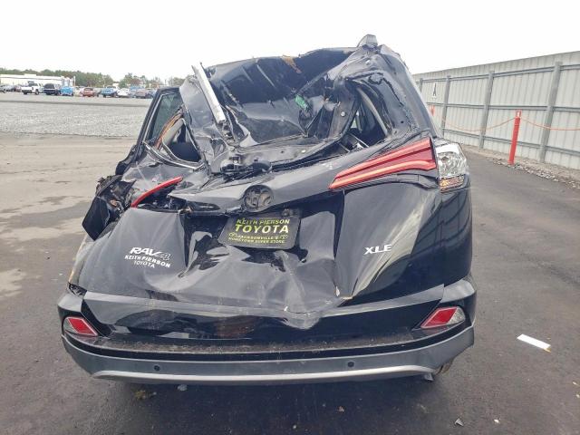 Toyota RAV4 Adventure Image 13