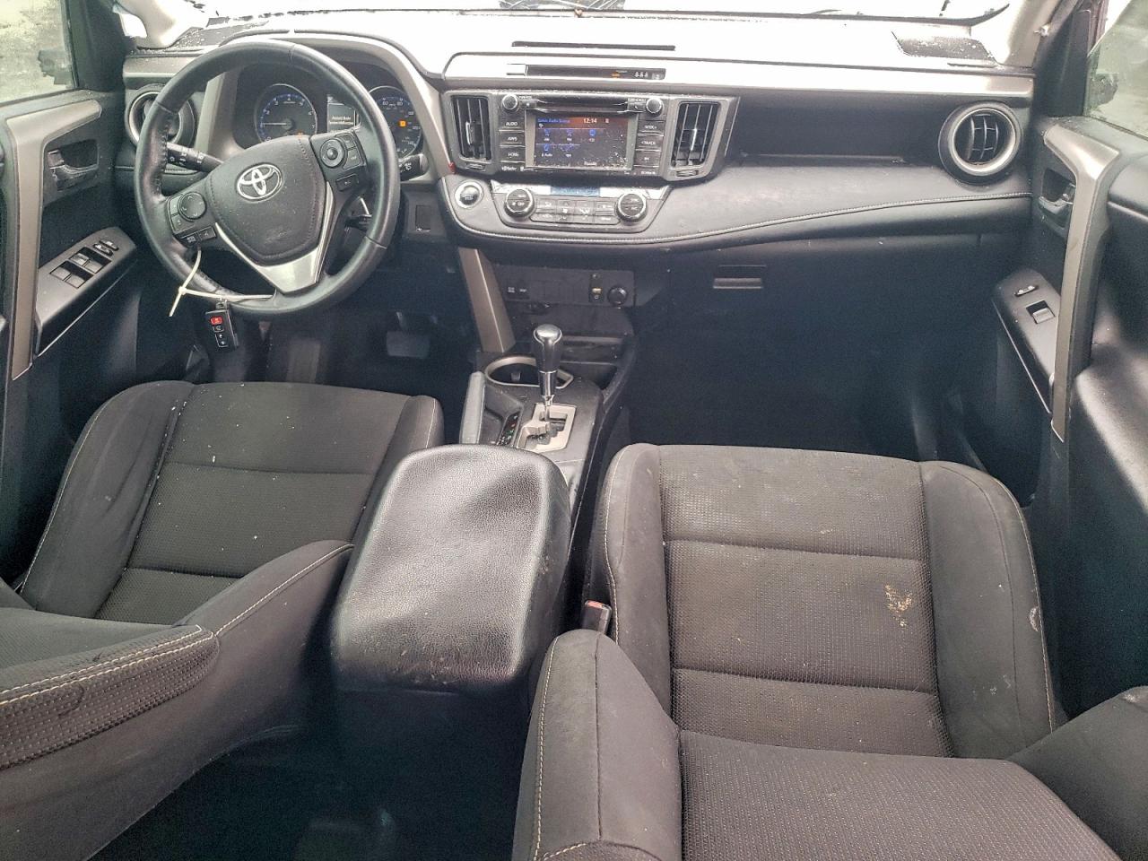 Toyota RAV4 Adventure Image 2