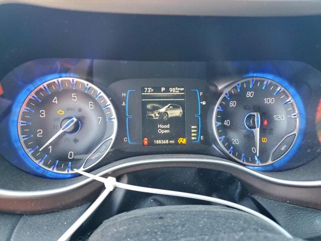 Chrysler Pacifica Touring Plus Image 6