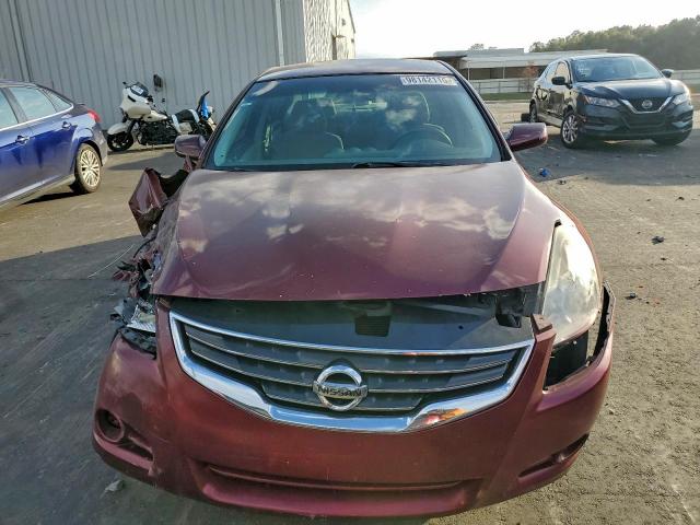 Nissan Altima Base Image 3