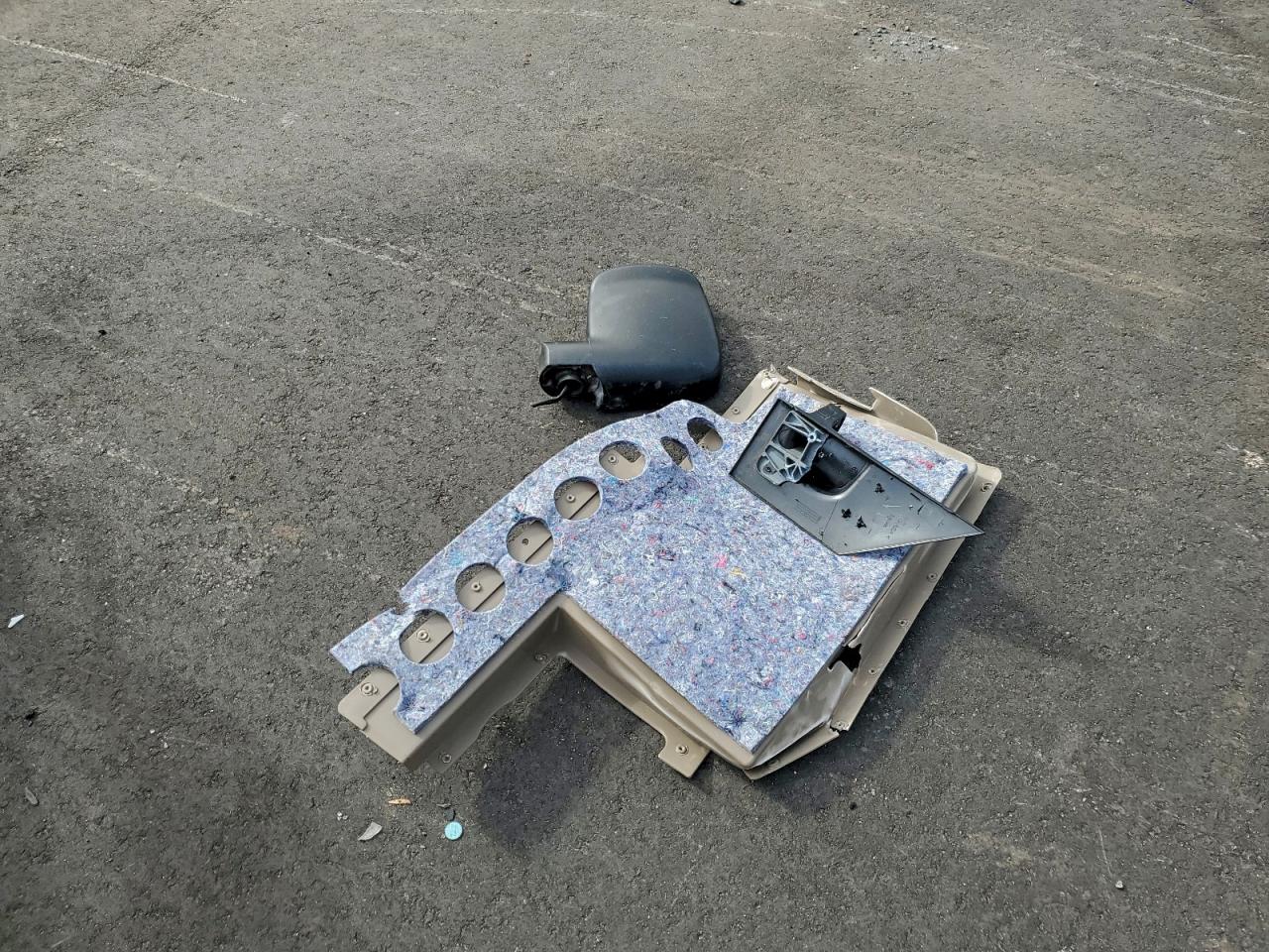 Chevrolet Express Image 8