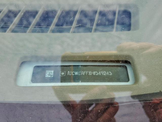 Chevrolet Express Image 9