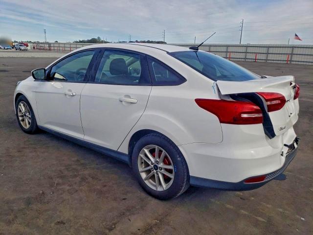 Ford Focus Se Image 3