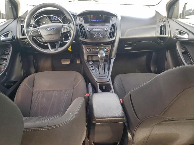 Ford Focus Se Image 11