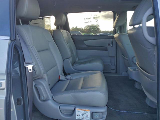 Honda Odyssey Touring Image 14