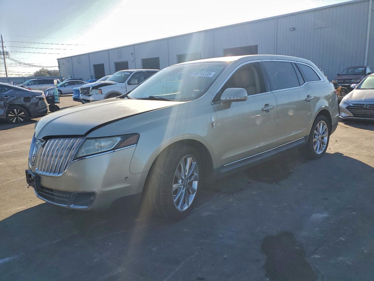 Lincoln MKT Image 1