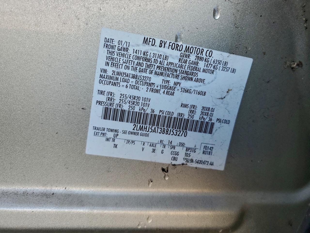 Lincoln MKT Image 11