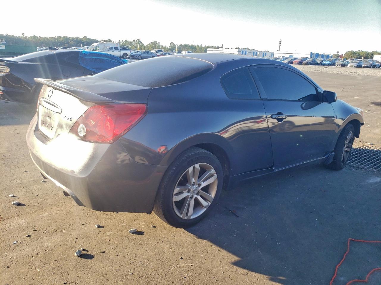 Nissan Altima S Image 5