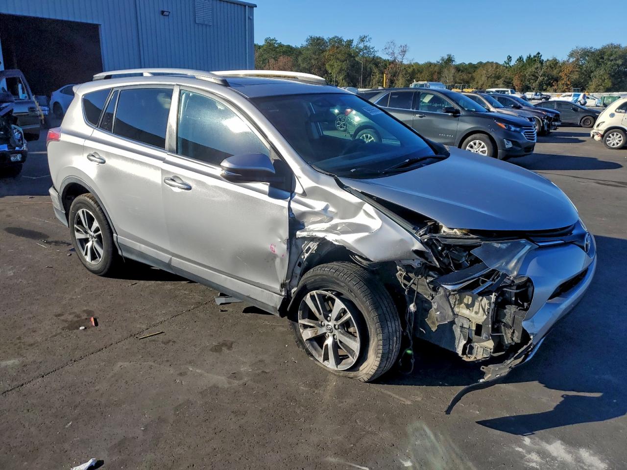 Toyota RAV4 Xle Image 9