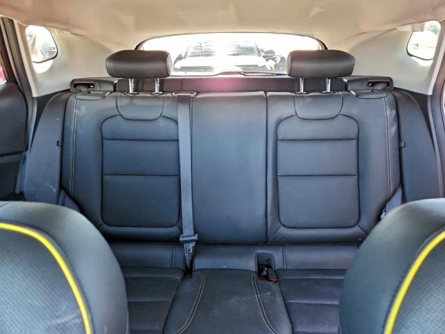 Chevrolet Trax Activ Image 9