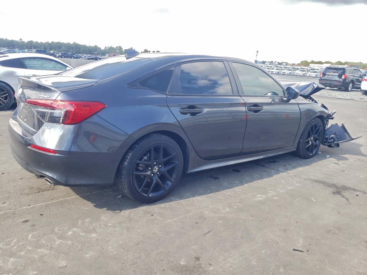 Honda Civic Sport Image 9