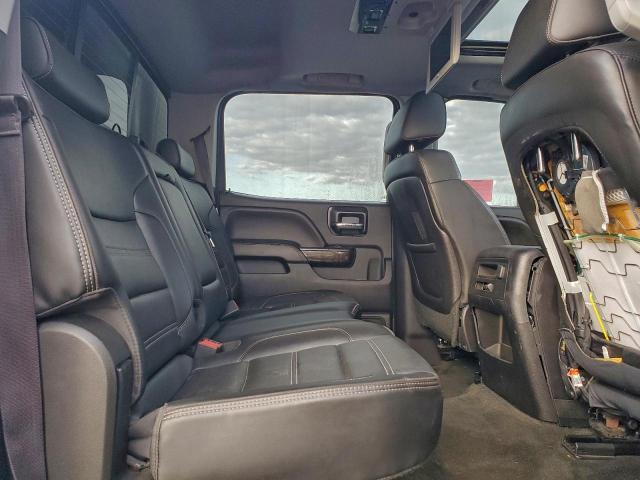 GMC Sierra K2500 Denali Image 5