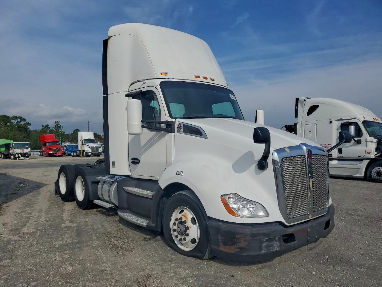 Kenworth T680 T680 Image 1
