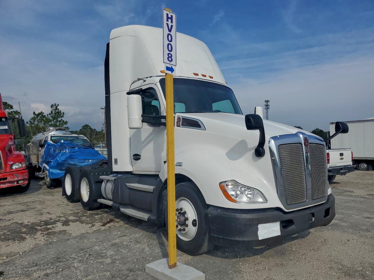 Kenworth T680 T680 Image 1