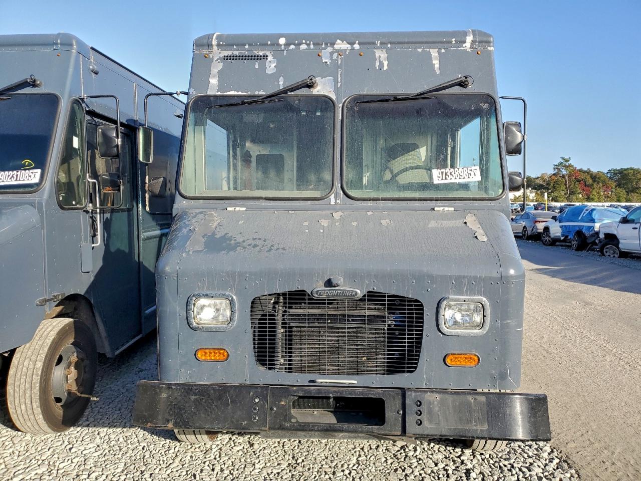 Freightliner Mt45 M Line Walk-in Van Image 4