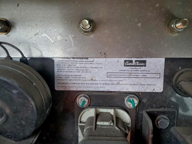 Freightliner Mt45 M Line Walk-in Van Image 11