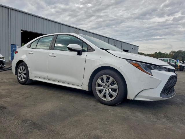 Toyota Corolla Le Image 2