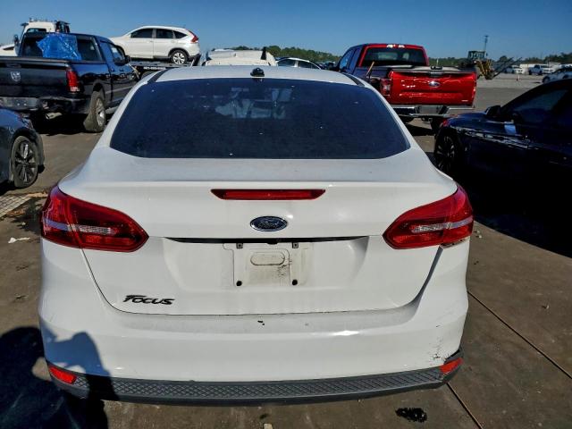 Ford Focus S Image 4