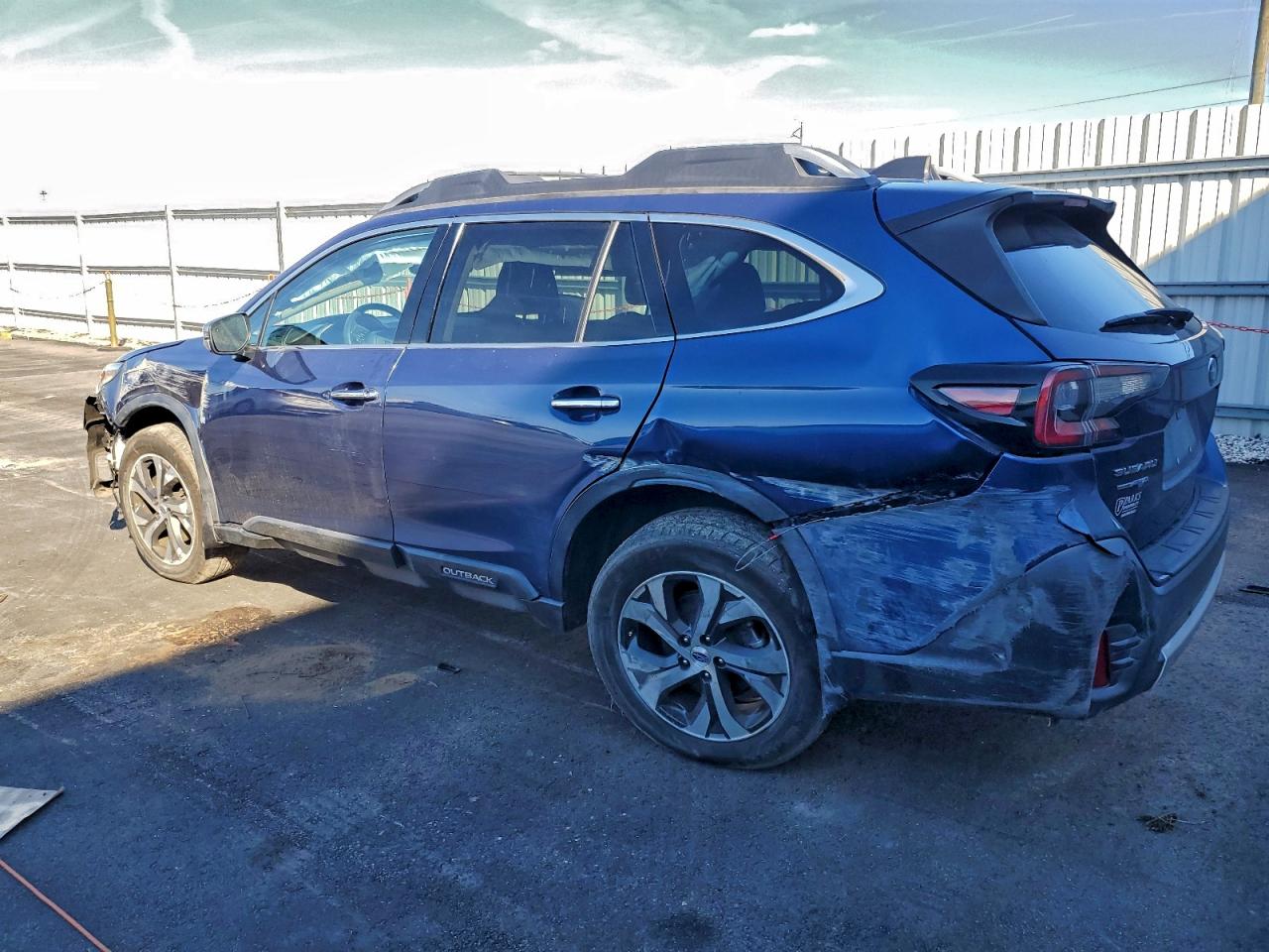 Subaru Outback Touring Image 4