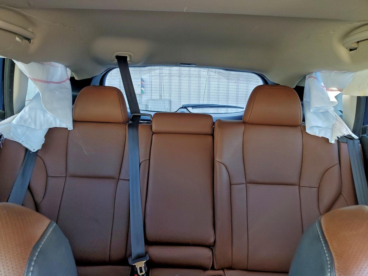 Subaru Outback Touring Image 5