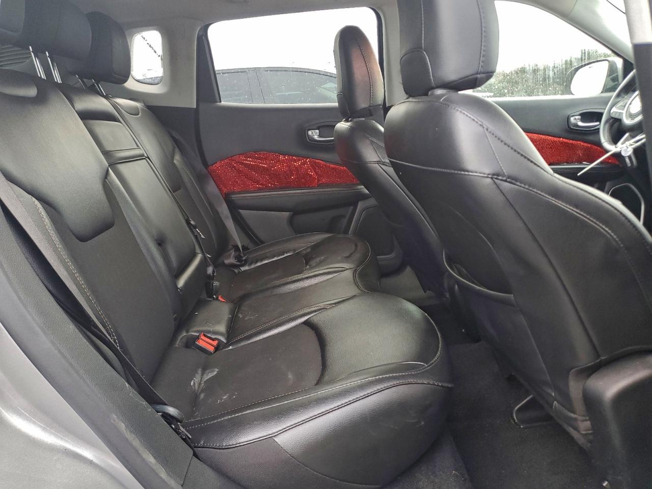 Jeep Compass Latitude Image 10