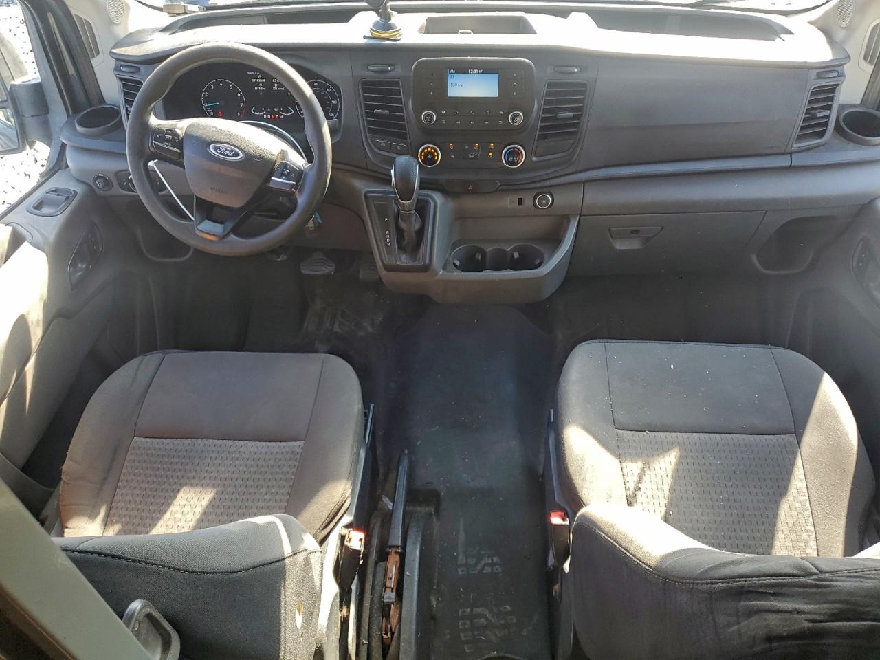 Ford Transit T-250 Image 11