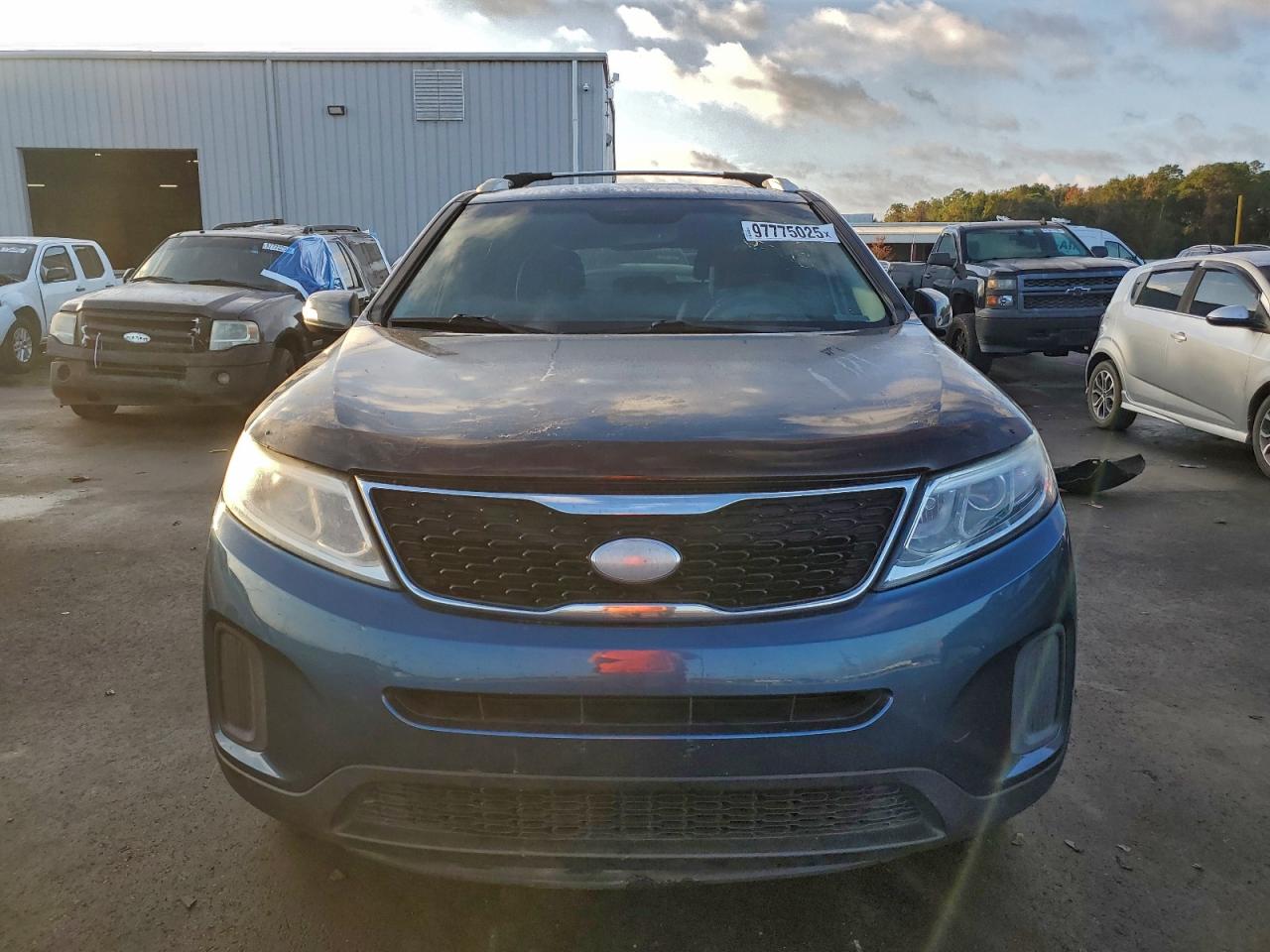 Kia Sorento Lx Image 3