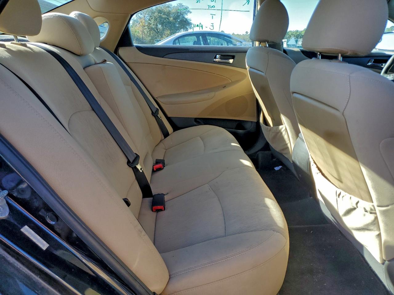 Hyundai SONATA Gls Image 10