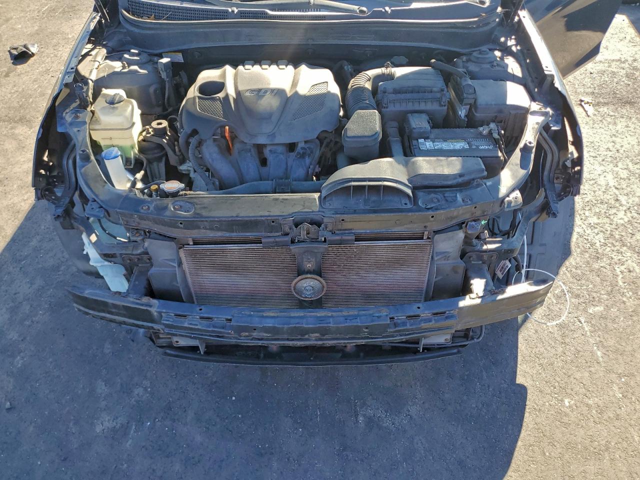 Hyundai SONATA Gls Image 9