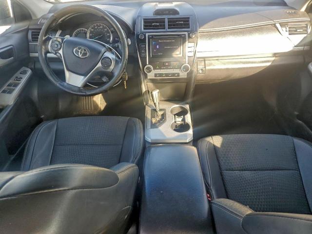 Toyota Camry L Image 7