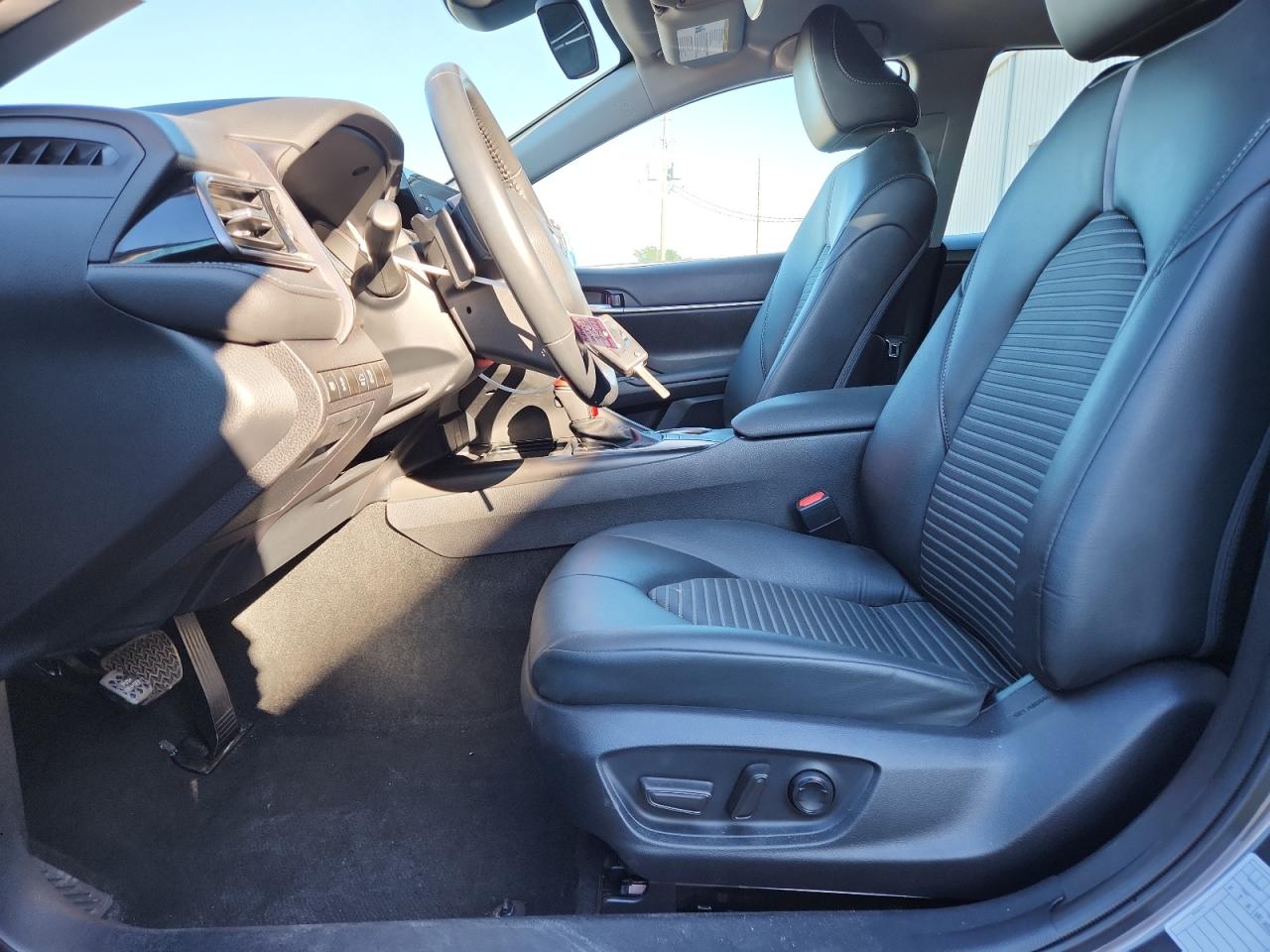 Toyota Camry Se Night Shade Image 7