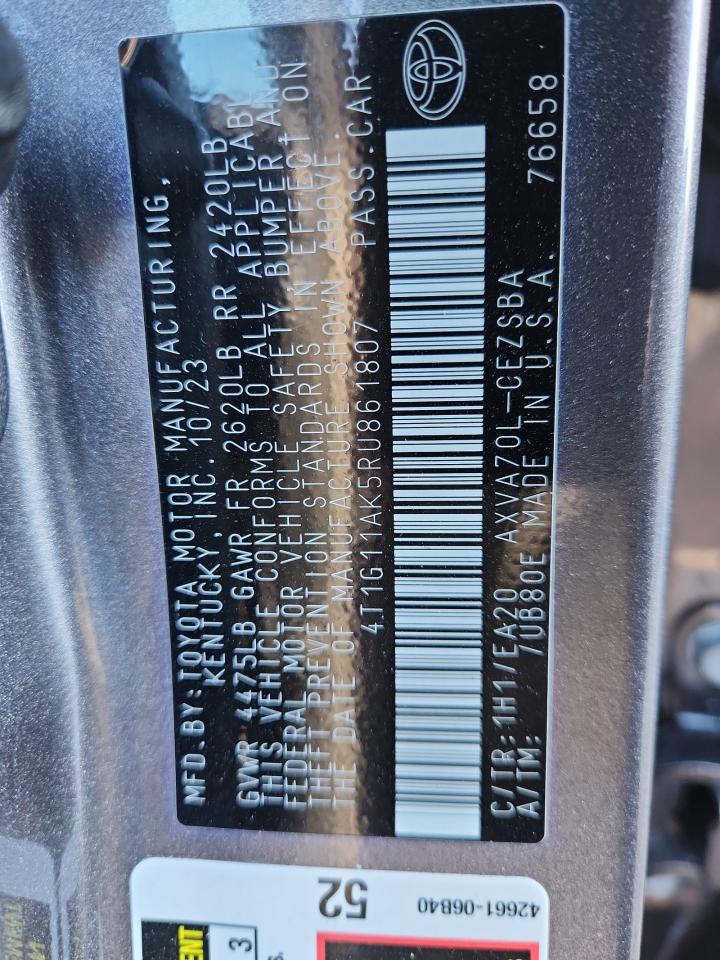 Toyota Camry Se Night Shade Image 6