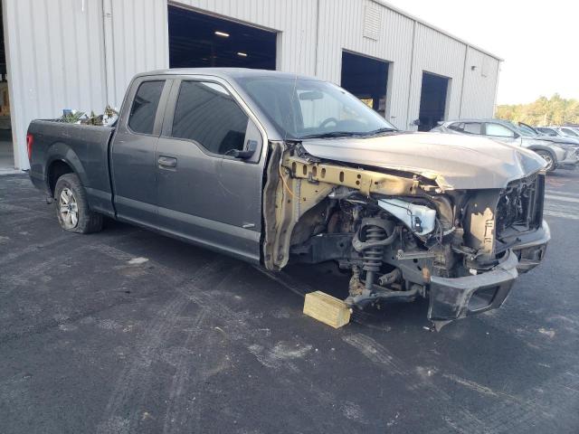 Ford F-150 Super Cab Image 4