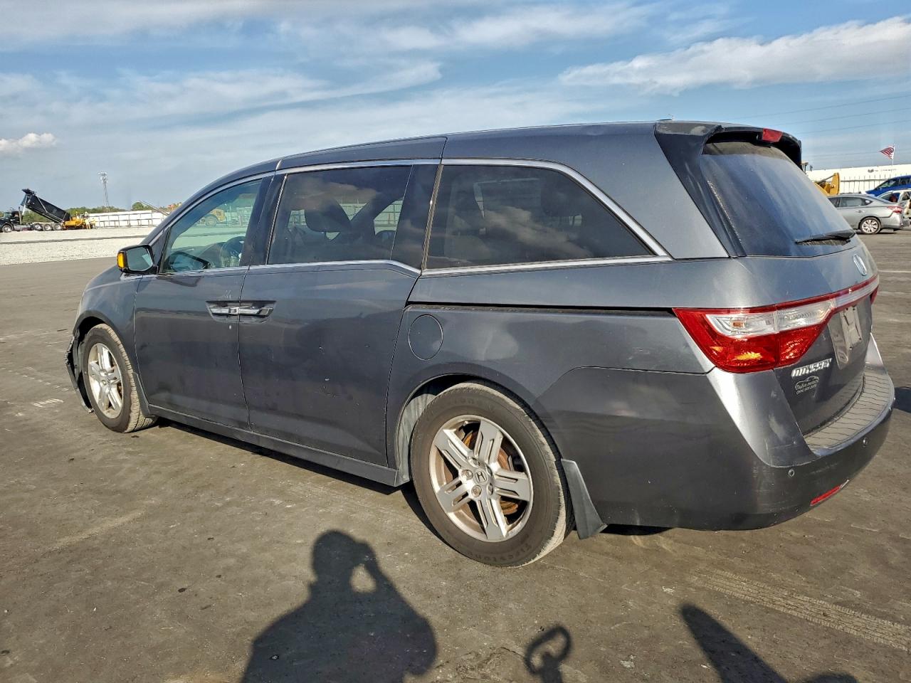 Honda Odyssey Touring Image 10