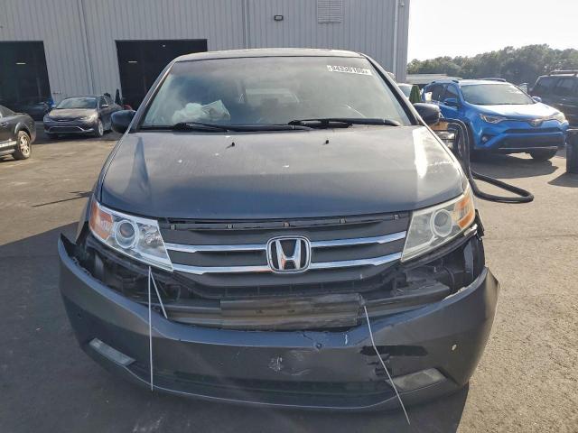 Honda Odyssey Touring Image 8