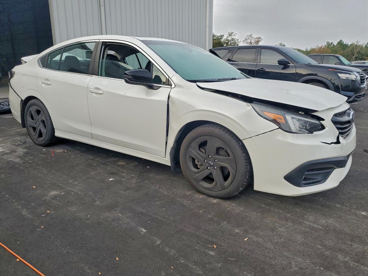 Subaru Legacy Sport Image 3