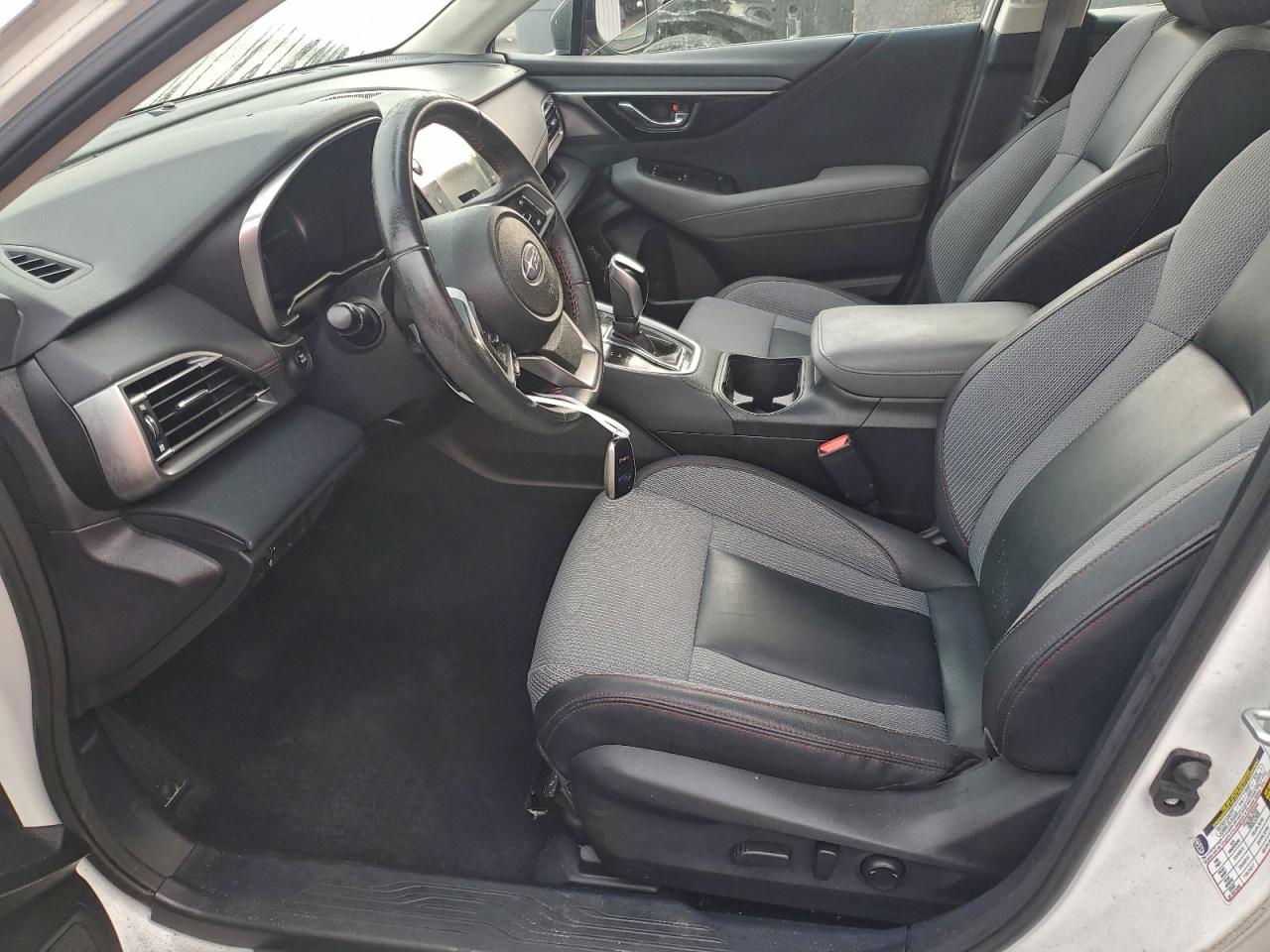 Subaru Legacy Sport Image 2