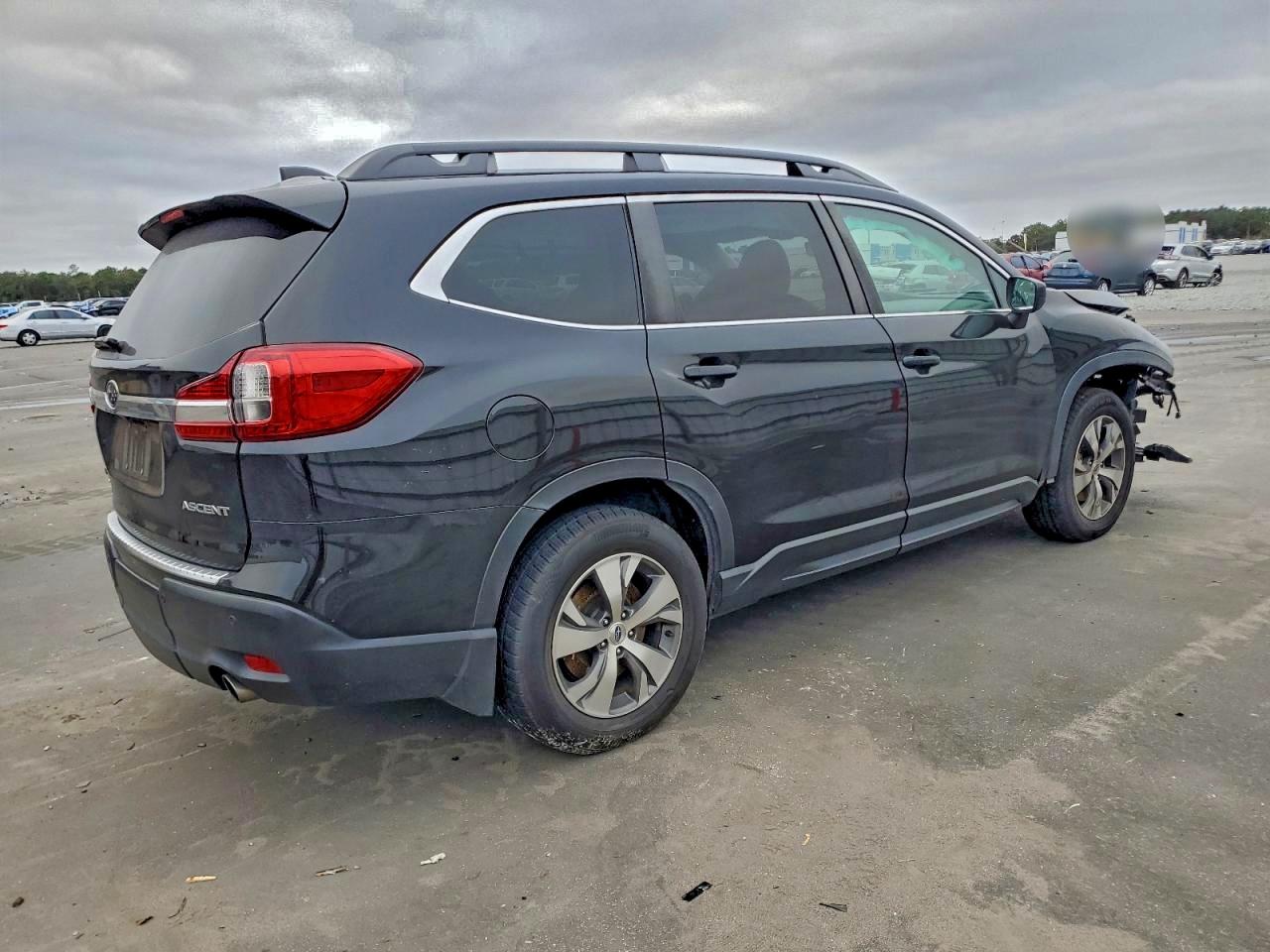 Subaru Ascent Premium Image 2