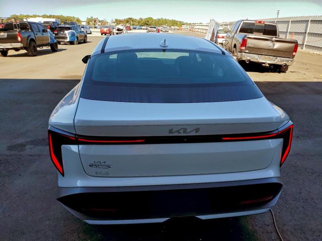 Kia K4 Lx Lx Image 11