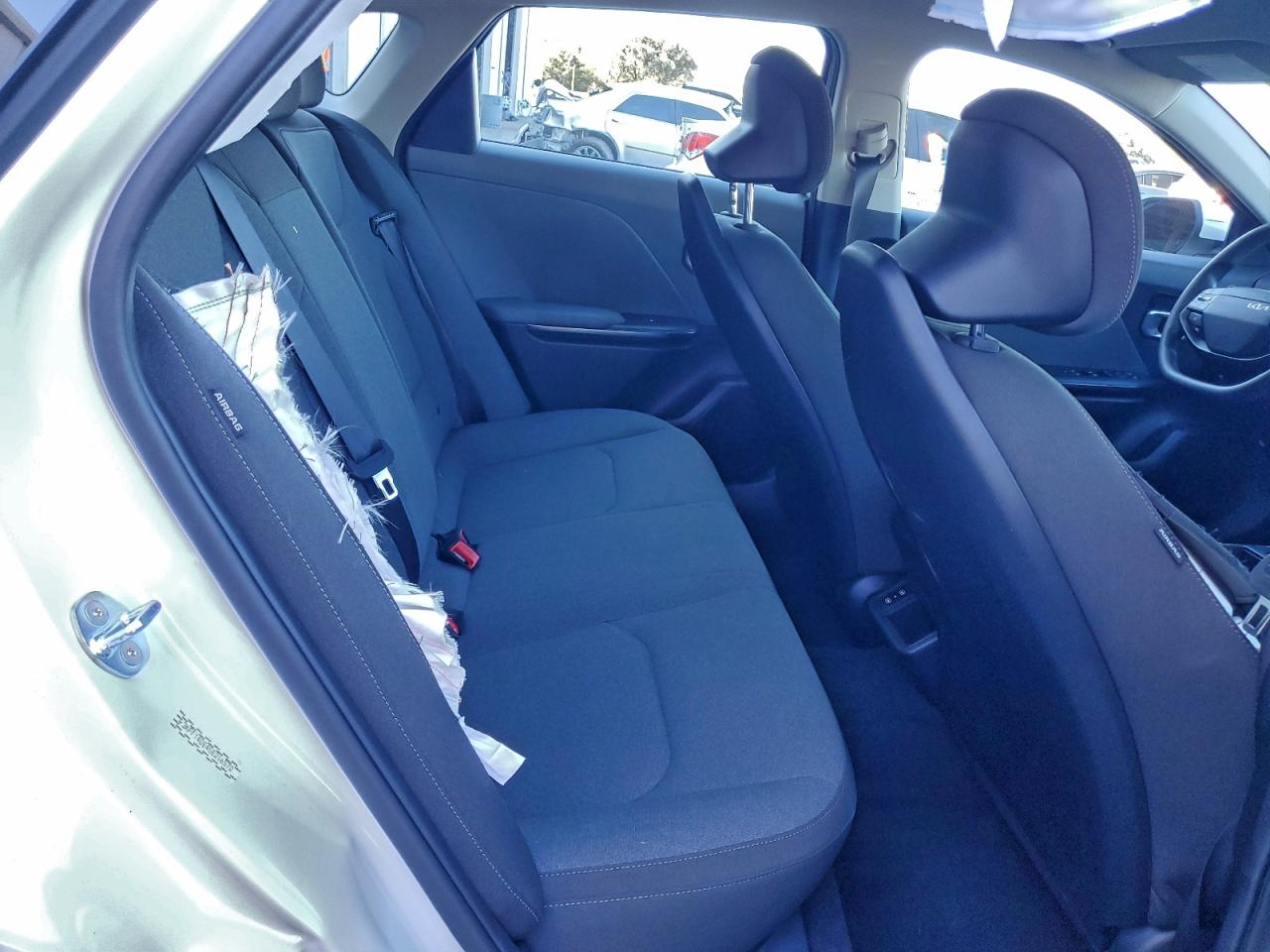 Kia K4 Lx Lx Image 4