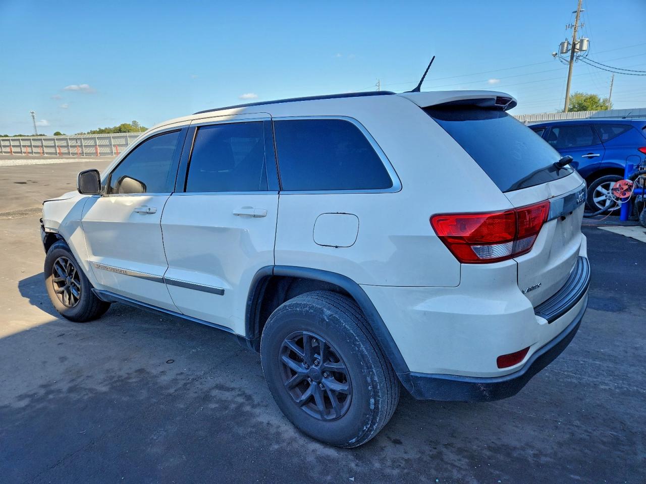 Jeep Grand Cherokee Laredo Image 7