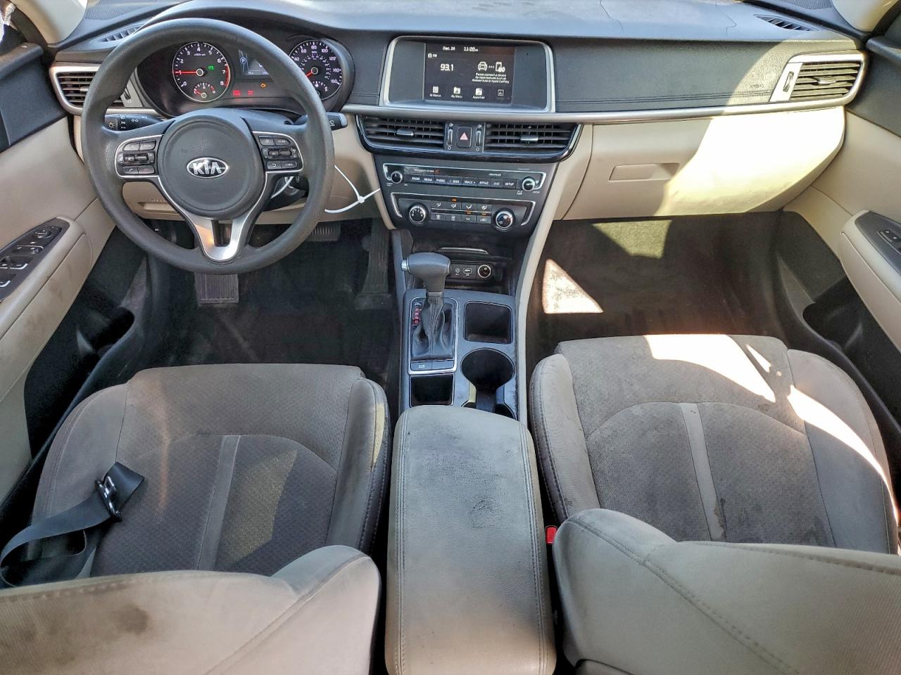 Kia Optima Lx Image 9