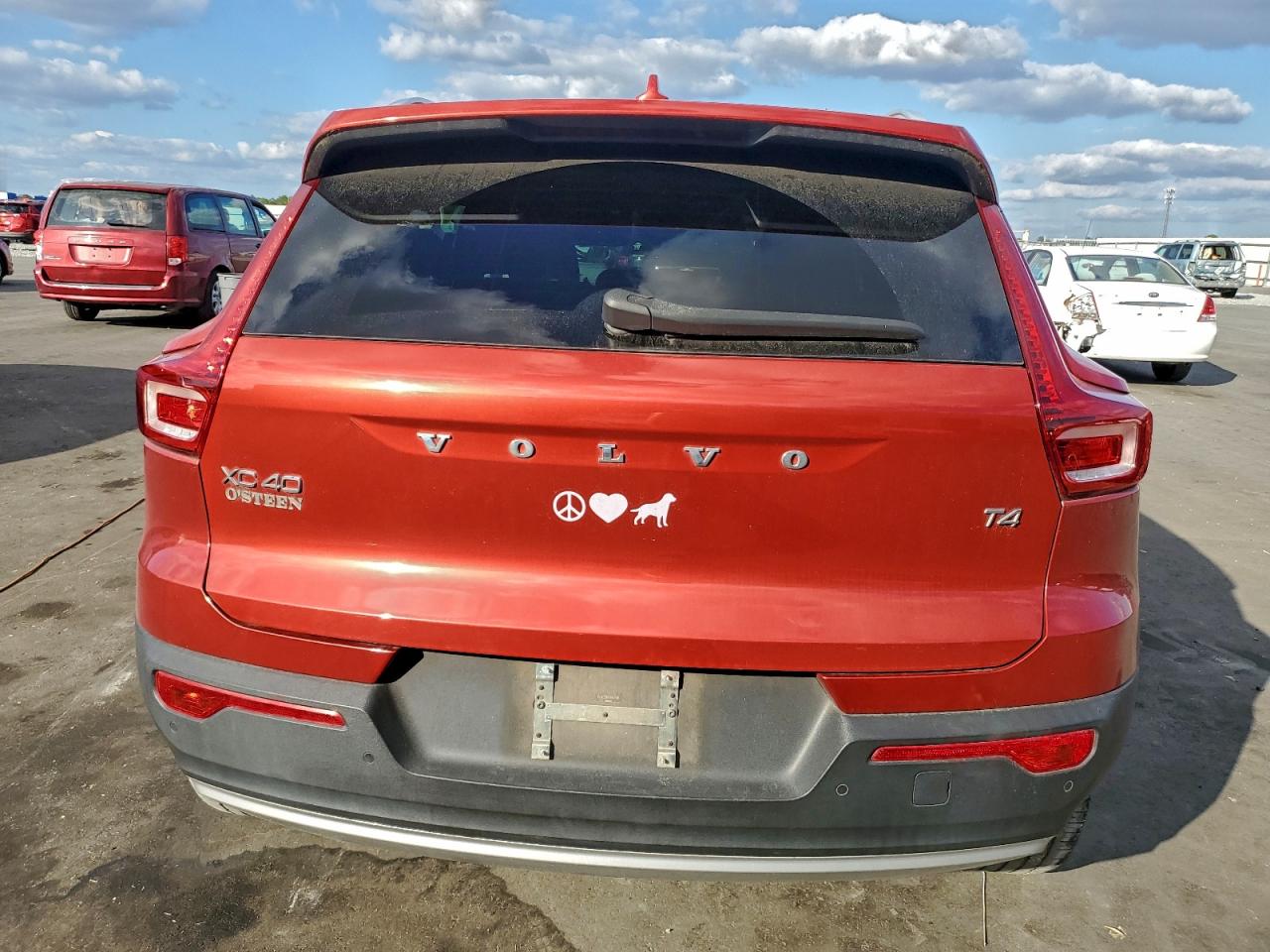 Volvo XC40 T4 Momentum Image 13