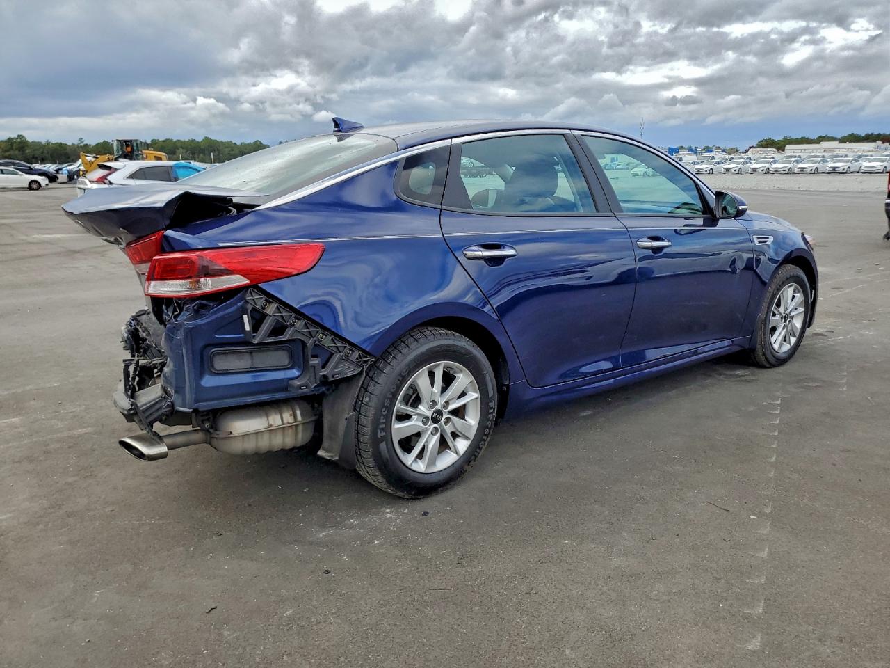 Kia Optima Lx Image 5