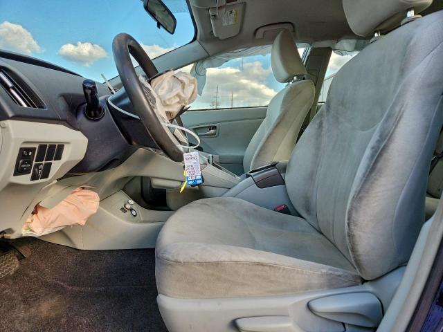 Toyota Prius Image 4