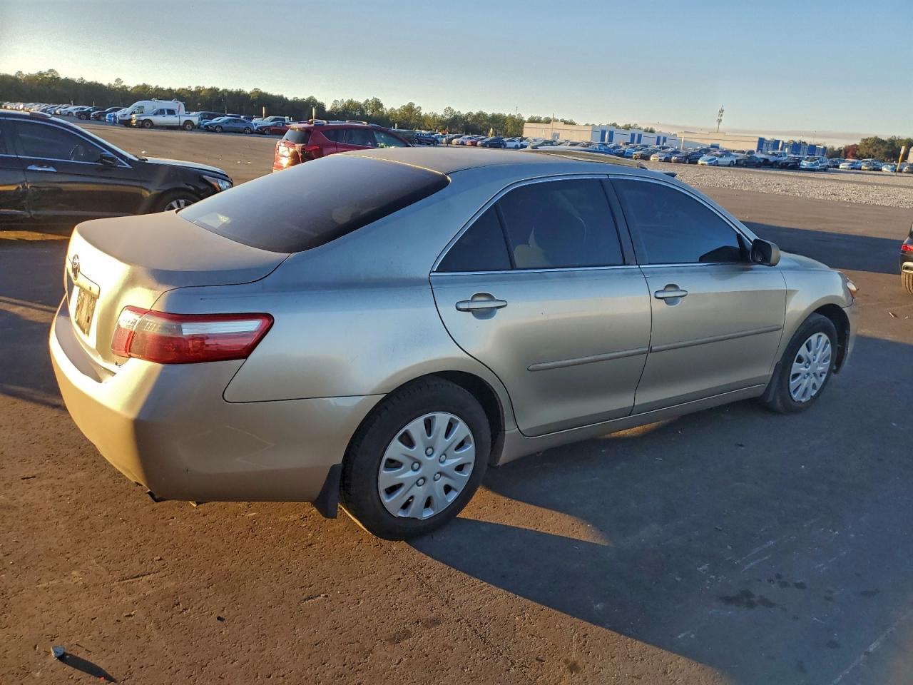 Toyota Camry Ce Image 11