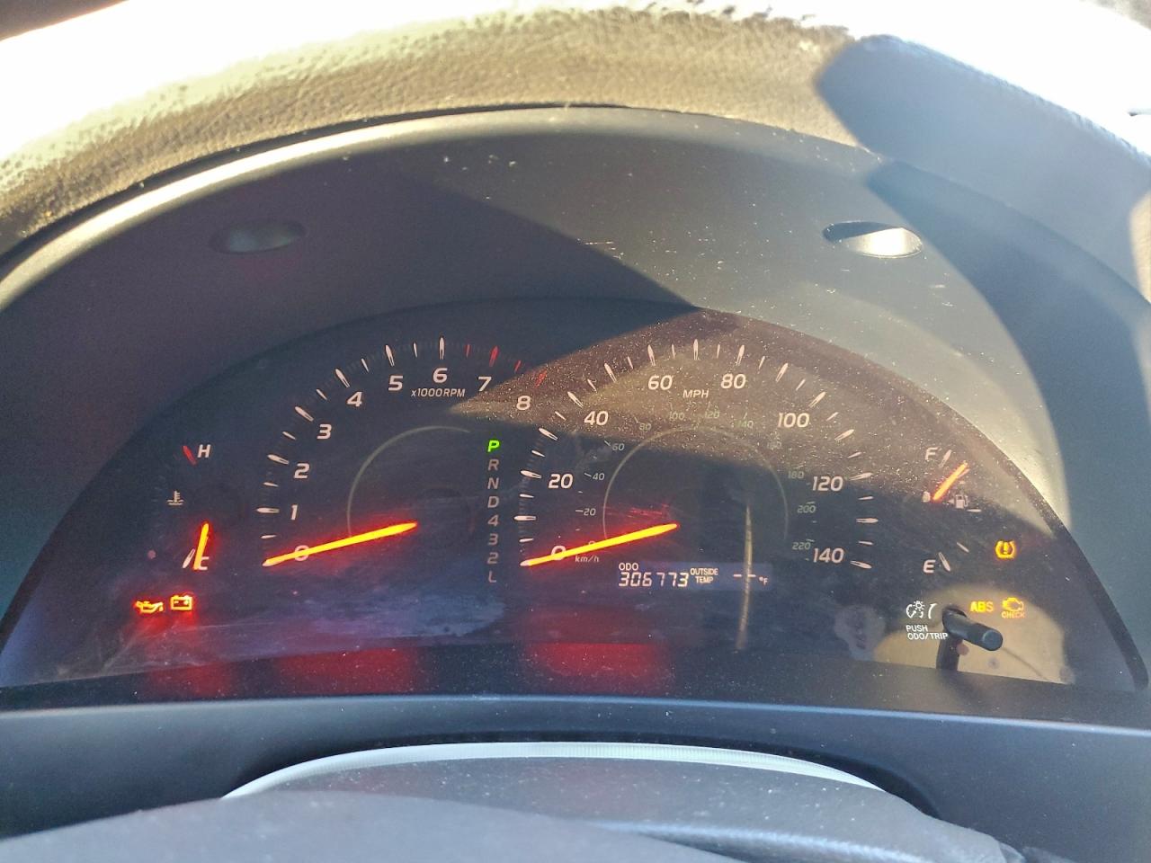 Toyota Camry Ce Image 7