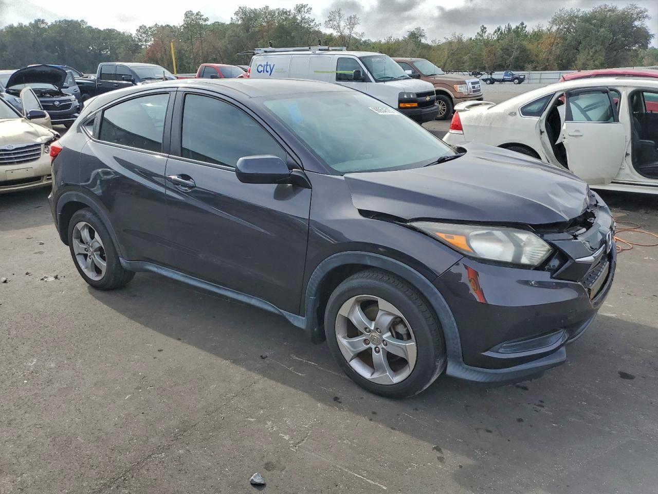 Honda HR-V Lx Image 2