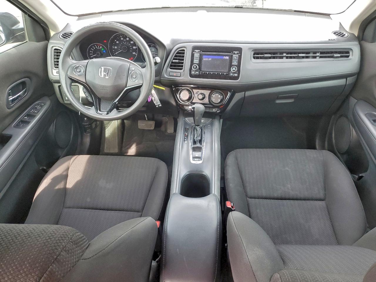 Honda HR-V Lx Image 4